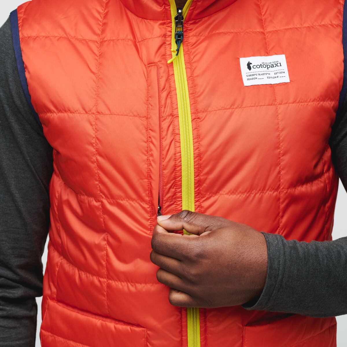Teca Cálido Vest Men's - Image 12