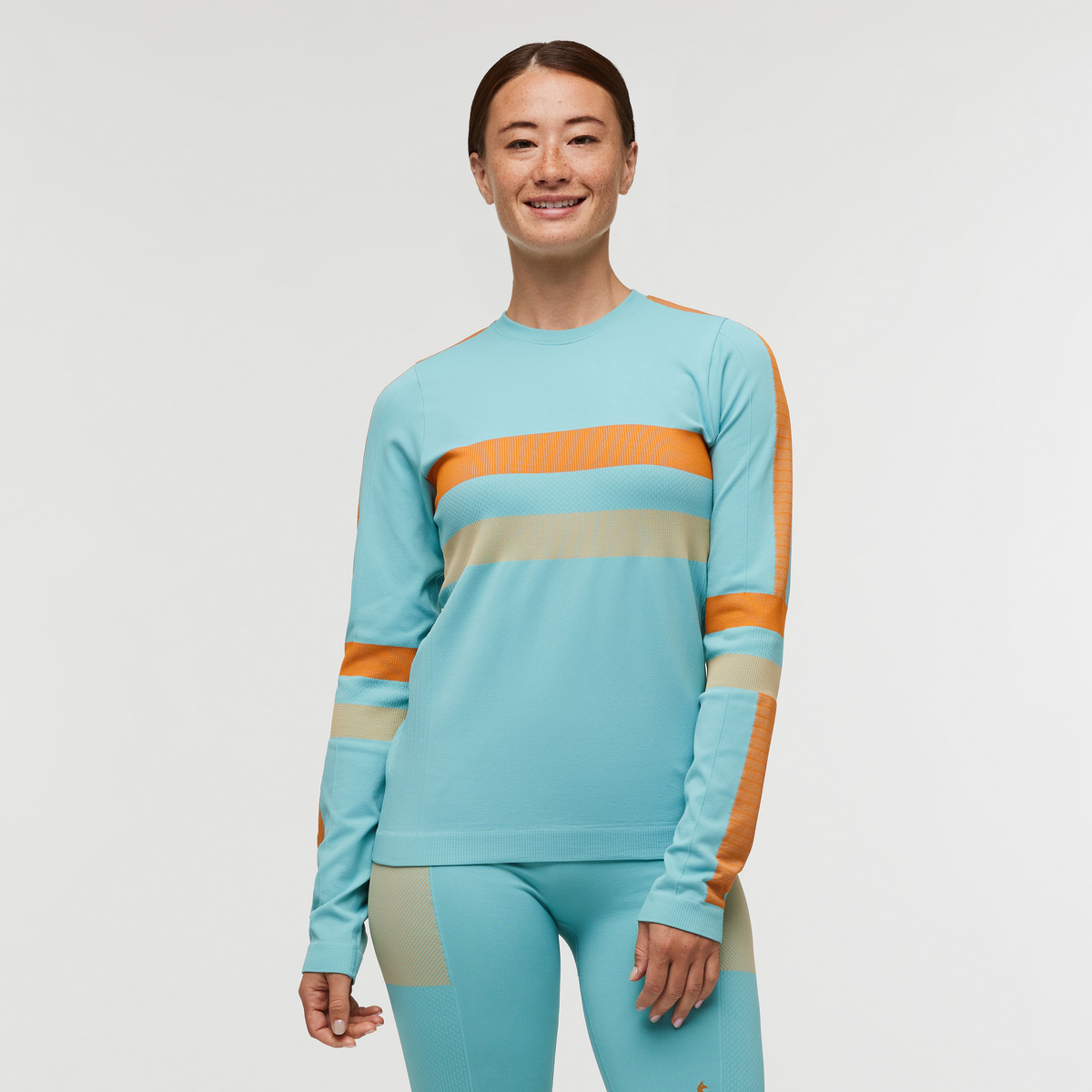 Debajo Seamless Baselayer Crew Women's - Image 6