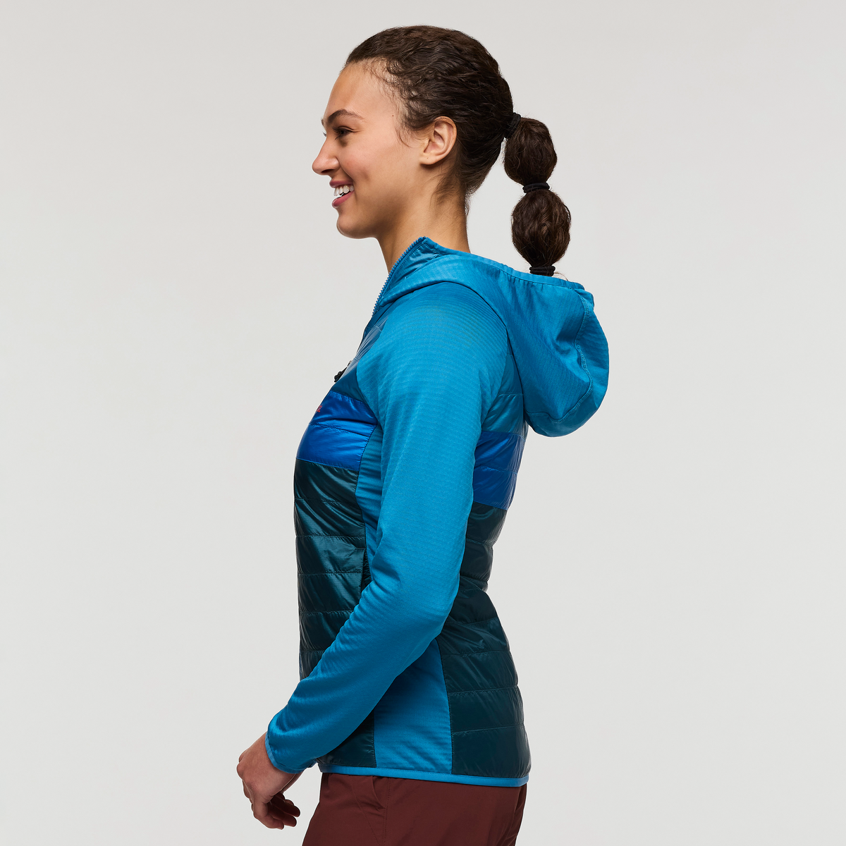 Capa Hybrid Insulated Hooded Jacket Women's - Image 19