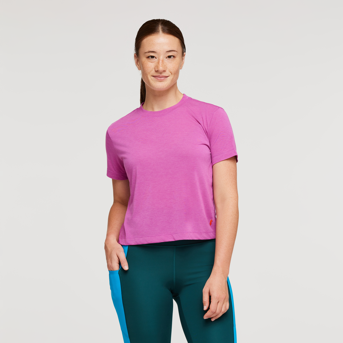 Paseo Travel Crop T Shirt Women's