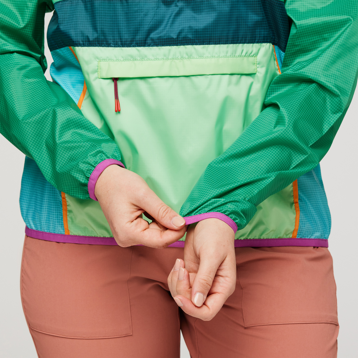 Teca Half Zip Windbreaker Women's - Image 15