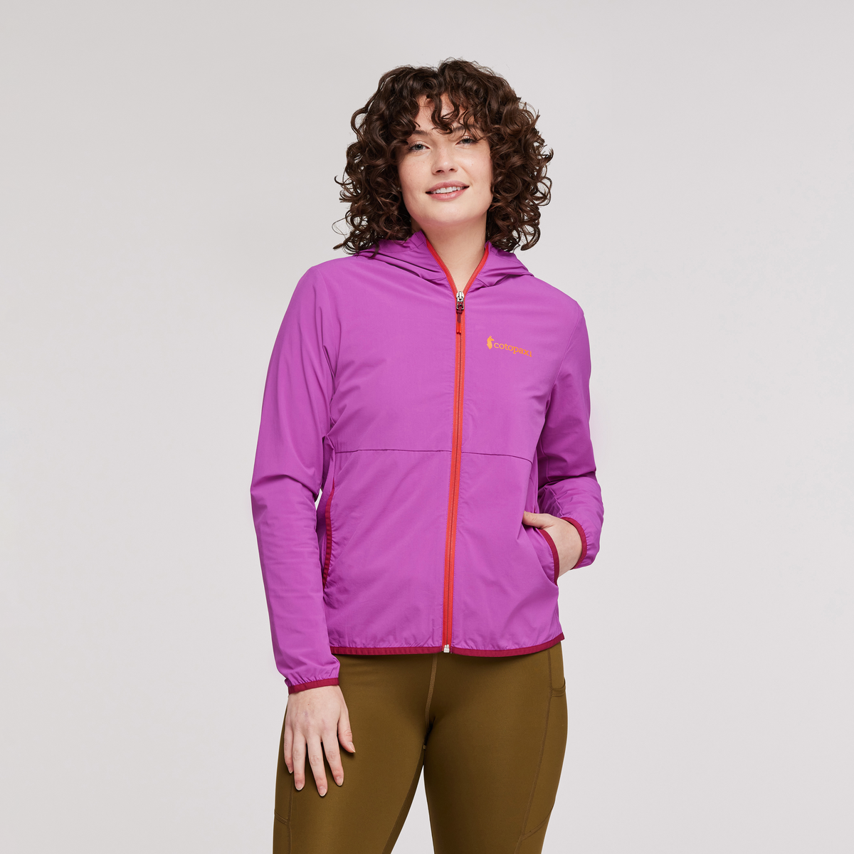 Vuelta Performance Windbreaker Jacket Women's
