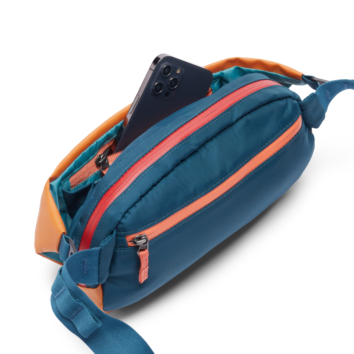 Coso 2L Hip Pack every day - Image 8