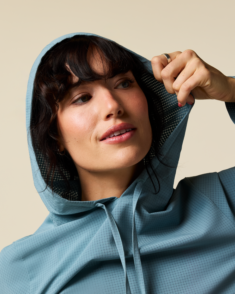 Pulso Tech Hoodie Women's - Image 8